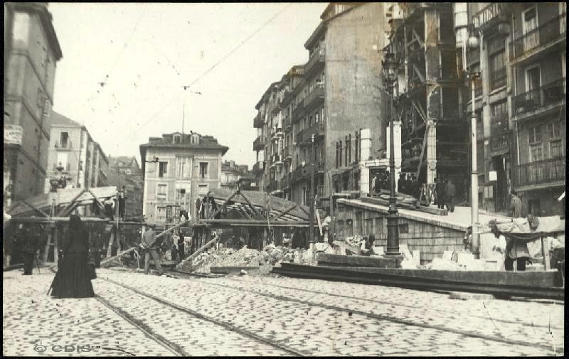 Construcción del nuevo Puente de Vargas, 1908-1909